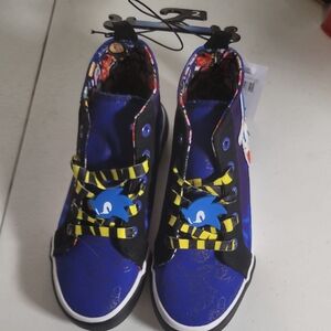 Kids High-Top Sneakers - Blue and Black